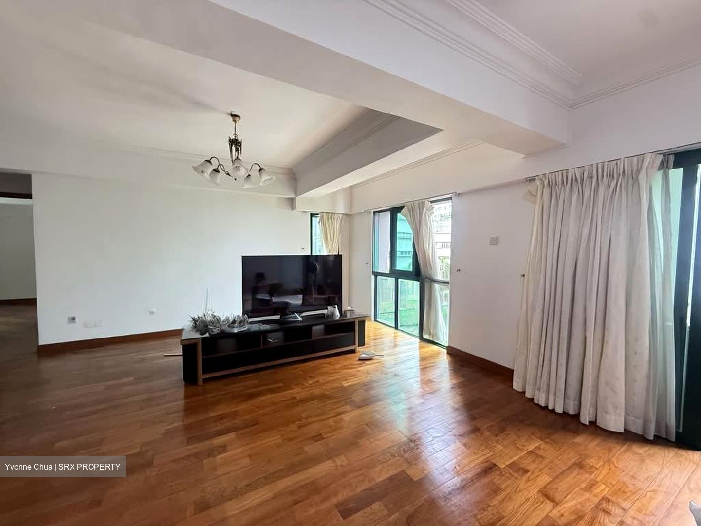 Surrey Road (D11), Condominium #562921821